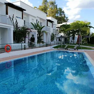 Thegood Brillante Piscina Y Parking Incluido Cordova